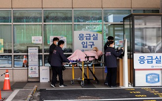 Khủng hoảng ngành y Hàn Quốc tăng nhiệt