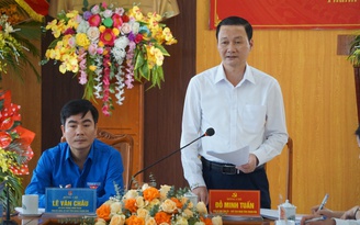 Chủ tịch tỉnh Thanh Hóa giải quyết các kiến nghị 'nóng' của thanh niên