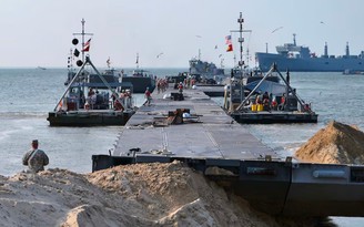 Mỹ xây gấp cảng tại Dải Gaza để cấp hàng viện trợ