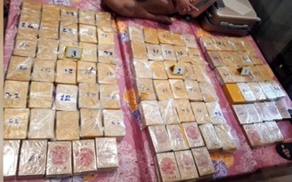 Phát hiện 184 bánh heroin trong căn hộ ở trung tâm TP.HCM