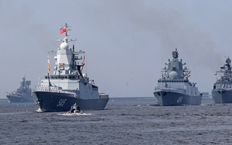 Nga sắp bàn giao 2 chiến hạm cho Ấn Độ bất chấp lệnh cấm vận