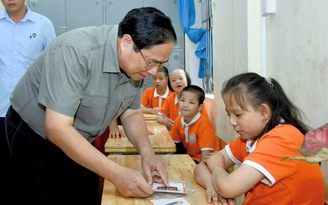 Thủ tướng: Chăm sóc trẻ em khuyết tật, 'không để ai bị bỏ lại phía sau'