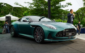 Siêu xe Aston Martin DB12 về Việt Nam, giá từ 19,5 tỉ đồng