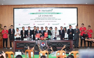 Herbalife Việt Nam tiếp tục đồng hành cùng các đội tuyển bóng đá quốc gia Việt Nam