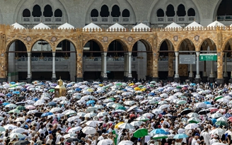 550 người hành hương tử vong giữa cái nóng 50 độ C ở thánh địa Mecca