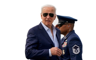 Tình thế Tổng thống Biden trước ông Trump