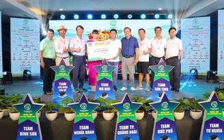 400 triệu đồng trao học bổng cho tân sinh viên từ giải golf Ryder Cup lần 3