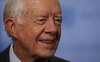 Cựu Tổng thống Mỹ Jimmy Carter muốn sống đến lúc bỏ phiếu cho bà Harris