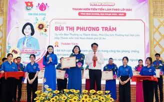 Tỉnh đoàn Bình Dương tuyên dương 54 gương thanh niên tiên tiến làm theo lời Bác