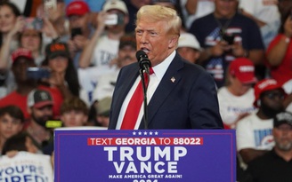 Ông Trump tung chiêu thu hút cử tri