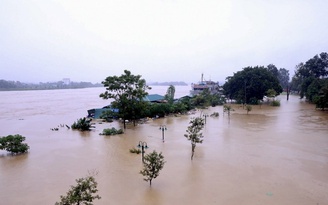 Thủ tướng chỉ đạo ứng phó lũ lớn trên sông Hồng - sông Thái Bình