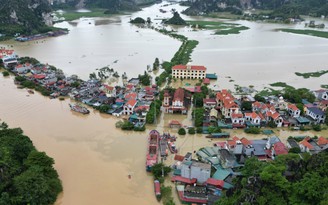 'Sống ngâm da, chết ngâm xương' ở rốn lũ Kênh Gà