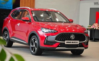 MG HS giảm còn hơn 500 triệu đồng, ngang giá SUV hạng A