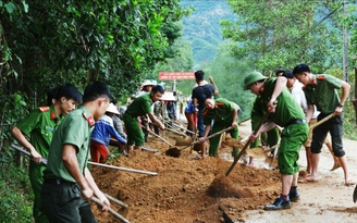 Những chiến sĩ trong lòng nhân dân Hà Tĩnh