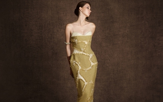 Đầm dự tiệc đơn sắc, cách gây ấn tượng ngay từ cái nhìn đầu tiên