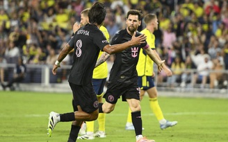 Messi ghi hat-trick lập kỷ lục bóng đá Mỹ, siêu phẩm của Ronaldo cũng chào thua