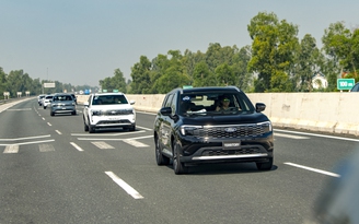 Cầm lái Ford Territory 300 km từ đường trường đến sa hình: Cải tiến có đáng giá?