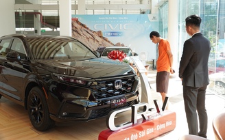 4 khoản tiền phải chi trả sau khi mua ô tô