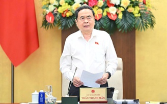 Ủy ban Thường vụ Quốc hội xem xét công tác nhân sự thuộc thẩm quyền