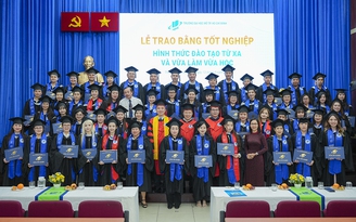 35 năm tiên phong mở lối tri thức, kiến tạo tương lai số