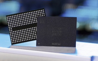 Thiếu hụt nguồn cung chip nhớ, các hãng smartphone xem xét tăng giá sản phẩm