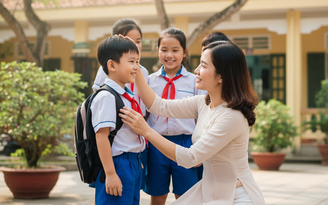 Chuyện của cô giáo cũ: Nhân hậu không chỉ là thương yêu