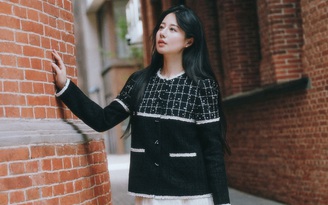 Bí quyết diện áo khoác tweed đẹp cho quý cô văn phòng