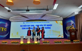 Trường cao đẳng Công nghệ Thông tin TP.HCM (ITC) tổ chức Lễ trao bằng tốt nghiệp 2025