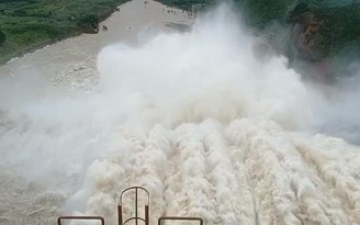 Đồng Nai: Thủy điện xả tràn không báo trước gây ngập lụt, thiệt hại 40 tỉ đồng