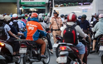 Ý thức là chìa khóa an toàn trên đường