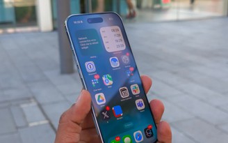 iPhone Air thất bại khiến xu hướng điện thoại siêu mỏng 'hụt hơi'