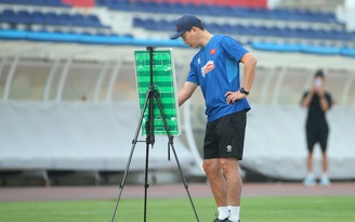 HLV Kim Sang-sik sẵn sàng đương đầu áp lực, chính thức loại 5 cầu thủ U.23 Việt Nam