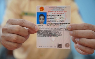 Giấy phép lái xe mới: Tăng bảo mật, chống làm giả