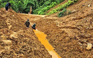 Đà Nẵng ban bố tình huống khẩn cấp về sạt lở, sụt lún tại xã vùng cao