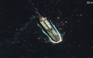 Ông Trump lệnh phong tỏa toàn bộ tàu dầu bị cấm vận ra vào Venezuela