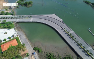 Từ trên cao: Họng chờ tỉnh lộ 991 nối đường liên cảng Cái Mép - Thị Vải