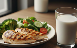 Bổ sung protein sao cho đúng và đủ?