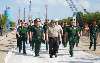 Thủ tướng Phạm Minh Chính thúc tiến độ cao tốc Cà Mau - Đất Mũi, đường Hòn Khoai