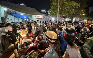 Countdown tết dương lịch 2026 ở TP.HCM: Bạn chọn ra đường hay ở nhà?