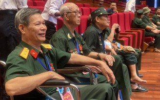 Đã chuyển gần 2.514 tỉ đồng để tặng quà nhân dân