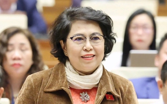 'Có điều dưỡng hỏi kỹ thuật tiêm nghiêng bao nhiêu độ nhưng không trả lời được'