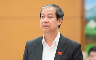 Thống nhất một bộ sách giáo khoa, Nhà nước biên soạn hay xã hội hóa?