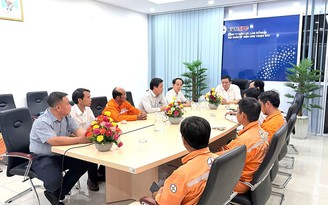 Ngập sâu diện rộng, PC Lâm Đồng huy động toàn lực ứng phó mưa lũ