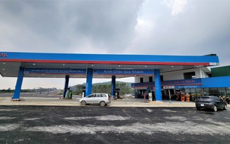 Trạm dừng nghỉ đầu tiên hoạt động trên cao tốc Hàm Nghi - Vũng Áng