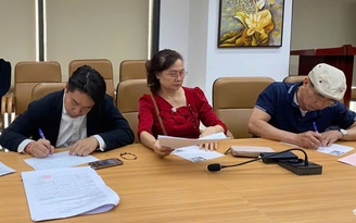 Chi tiền bồi thường hỗ trợ cho người dân thuộc dự án quảng trường cạnh hồ Gươm