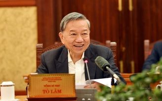 Đặt khoa học, công nghệ, đổi mới sáng tạo vào trung tâm quá trình phát triển đất nước