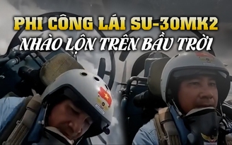 Cận cảnh phi công lái Su-30MK2 nhào lộn trên bầu trời