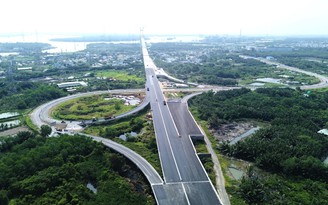 Thông xe kỹ thuật cao tốc Bến Lức - Long Thành