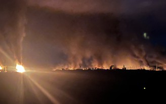 Các tay súng đốt phá dự án thủy điện do Trung Quốc xây dựng ở Chile