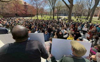 Đại học Harvard kiện chính quyền Tổng thống Trump